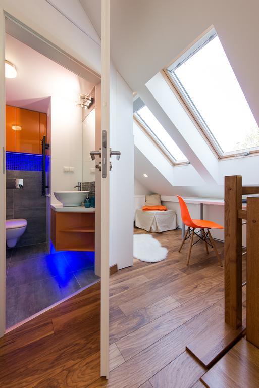 Charming 2-Level Apartment - Podgorze, Old Town Краків Номер фото
